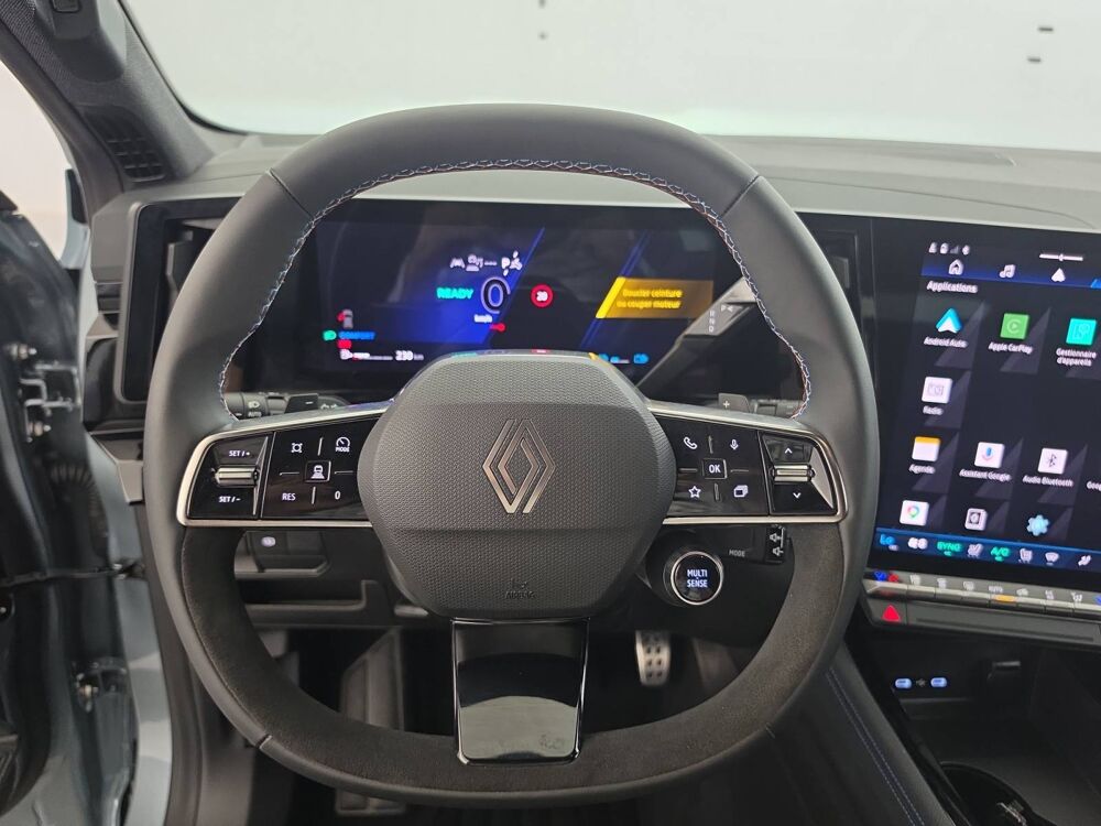 Espace full hybrid E-Tech 200 ch 7pl 2026 occasion 56000 Vannes