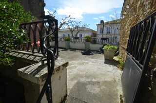  Maison à vendre 10 pièces 380 m²