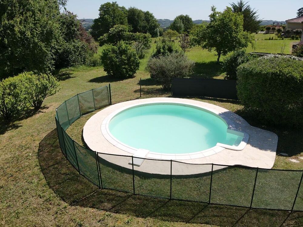 Vente Maison A vendre en exclusivité, proche de Vic-Fezensac, Gers : maison de 3 chambres avec grand salon, vue sur les Pyrénées, jardin bien Vic-fezensac