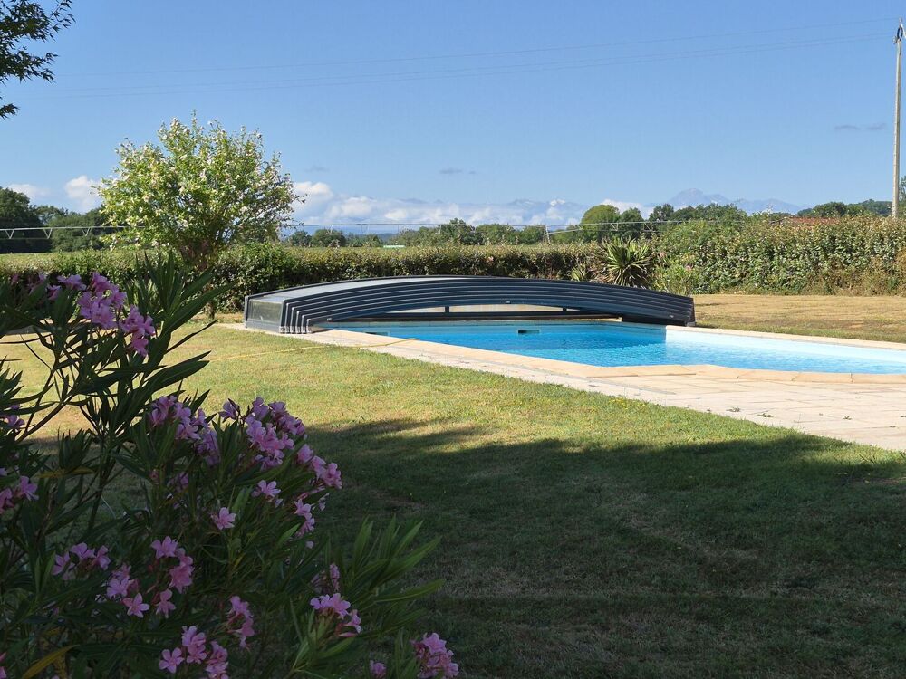 À vendre, Castelnau-Magnoac (Hautes-Pyrénées): Villa d'architecte 4 chambres, espace de vie ouvert, un garage/atelier et une pis