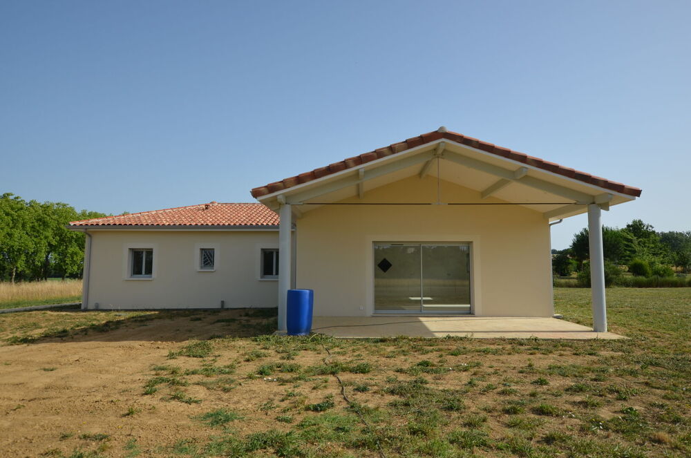 Vente Maison A vendre, Gers, secteur de Condom : Maison de plain-pied neuve, très économe, 4 chambres, garage et jardin de 2 851m². Proche de Maignaut-tauzia