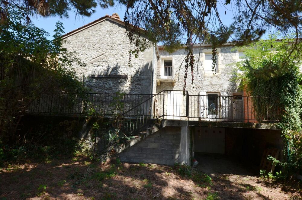 A vendre, Castéra-Verduzan (Gers): Maison de village proche des commodités et d'une école avec 3 chambres, garage, abri voiture,