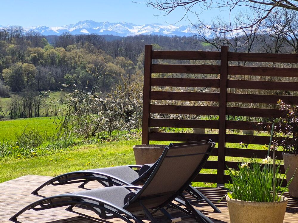 Vente Maison À vendre, proche de Miélan (Gers) : Superbe villa de plain-pied avec un gîte de 2 chambres, une annexe, un abri voiture, des ter Estampes