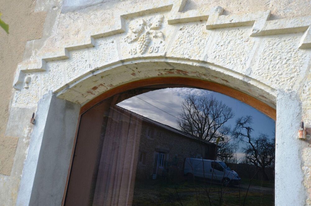 A vendre, proche Jégun, Gers: Jolie maison en pierre en très bon état, à la campagne au calme, 3 chambres, grand jardin et dépen