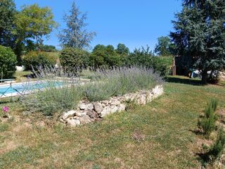  Maison � vendre 8 pi�ces 228 m�