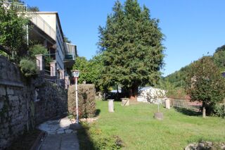  Immeuble  vendre 12 pices 300 m