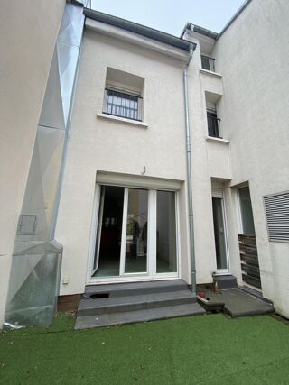  Immeuble  vendre 5 pices 132 m