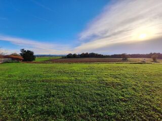  Immeuble � vendre 15 + pi�ces 370 m�