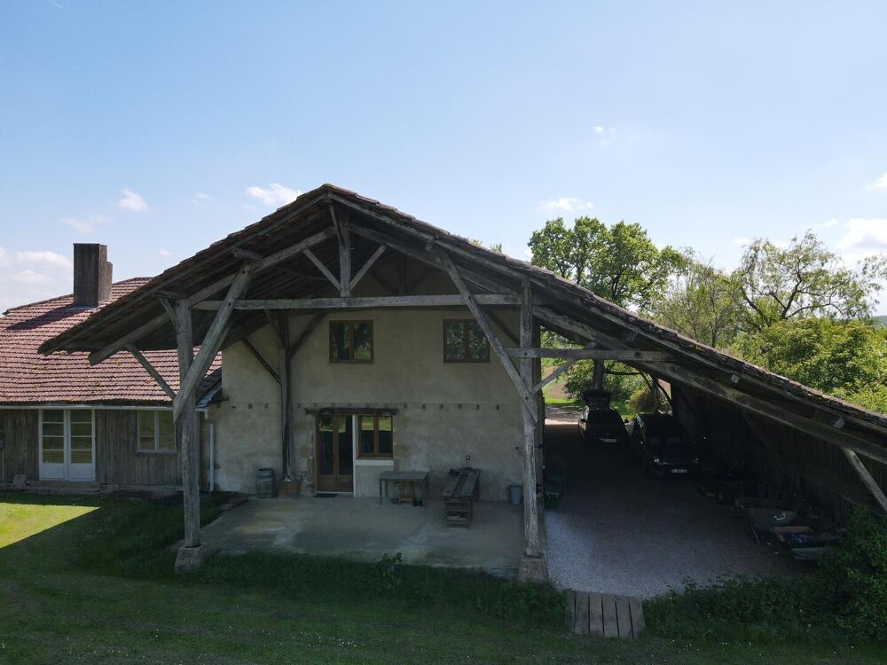 Vente Maison A vendre secteur d'Auch: Sur une crête, maison gasconne avec environ 1ha de jardin bien entretenu, y compris un étang, a des vue Barran