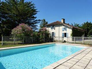  Maison à vendre 11 pièces 306 m²