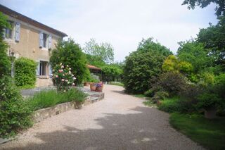  Maison à vendre 10 pièces 394 m²