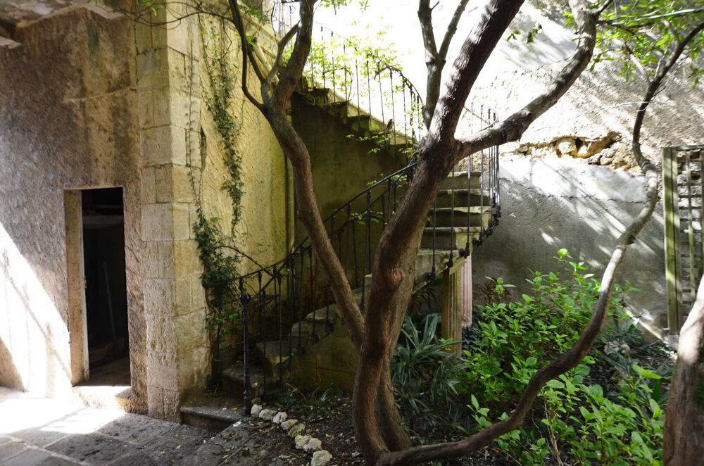 Vente Maison A vendre, Vic-Fezensac, Gers: spacieuse et charmante maison de ville avec 7 chambres, jardin, garage et balcon-terrasse. Très ca Vic-fezensac