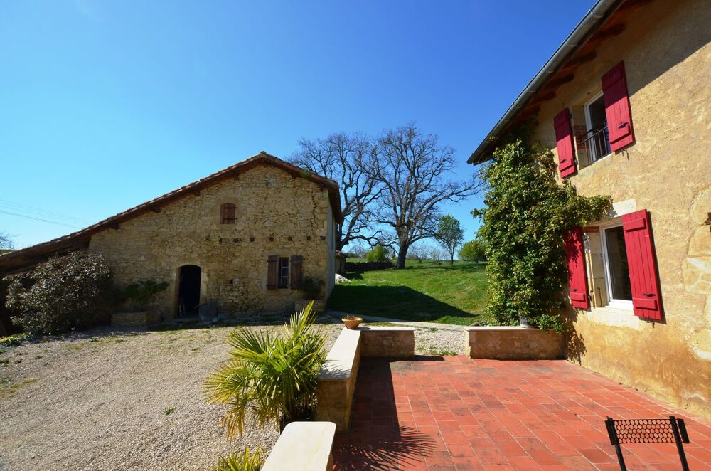 Vente Maison A vendre, secteur de Vic-Fezensac, Gers : Ensemble immobilier avec maison 4 chambres entièrement rénovée, plusieurs autres bâtim Vic-fezensac