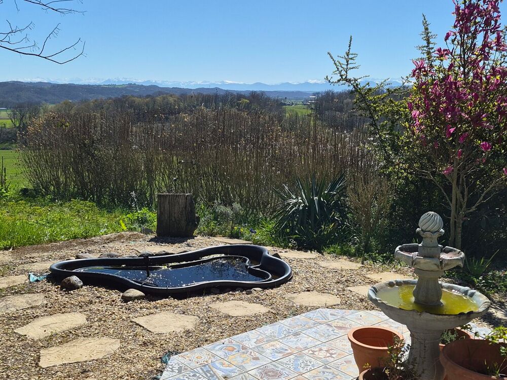Vente Maison À vendre, proche de Miélan (Gers) : Superbe villa de plain-pied avec un gîte de 2 chambres, une annexe, un abri voiture, des ter Estampes