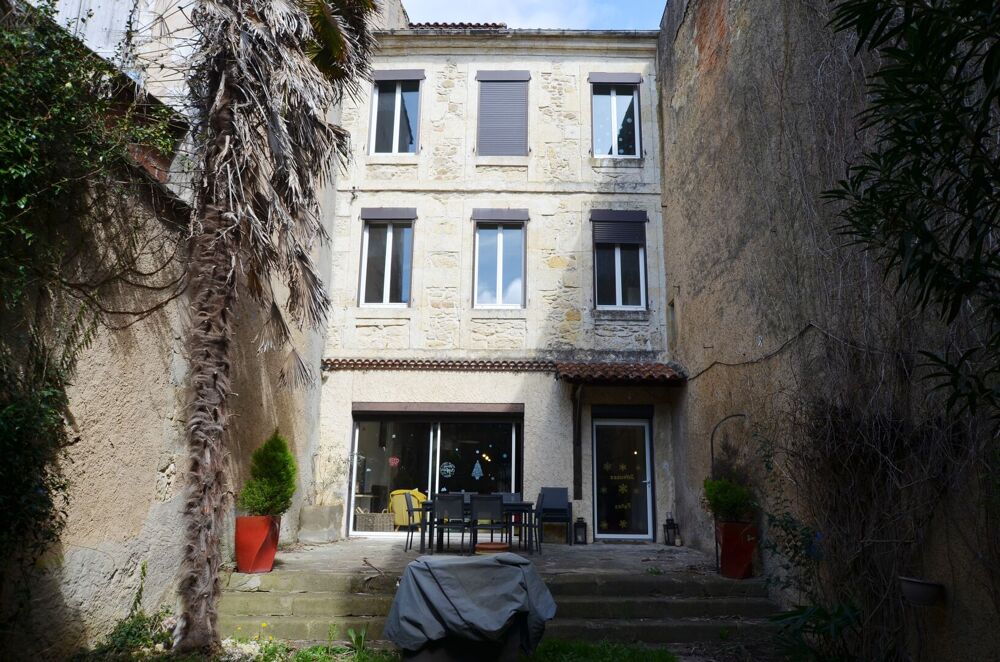 Maison 10 pièces 380 m² · à Vic-Fezensac · 380 m² · 296 000 €