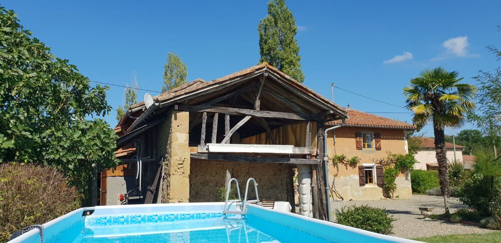 Vente Maison À vendre, proche de Mirande (Gers) : belle maison Gasconne rénovée avec 4 chambres, terrasse/balcon, garage, atelier, terrasse c St michel