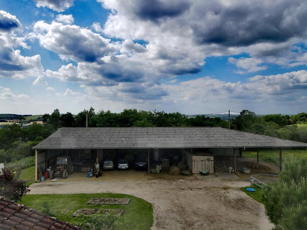Vente Maison Propriété à vendre, Gers: DPE A Propriété équestre (ou propriété privée) sur son promontoire, très au calme, vues exceptionnelle Barran