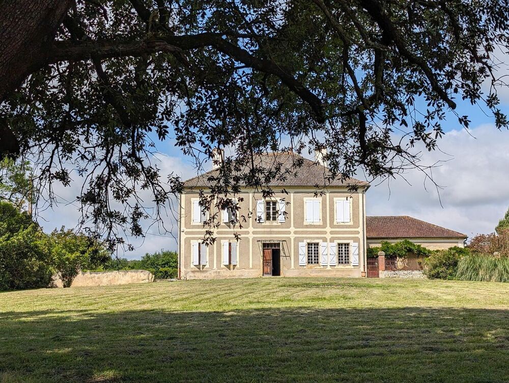 Maison 9 pièces 293 m² · à Vic-Fezensac · 293 m² · 545 000 €
