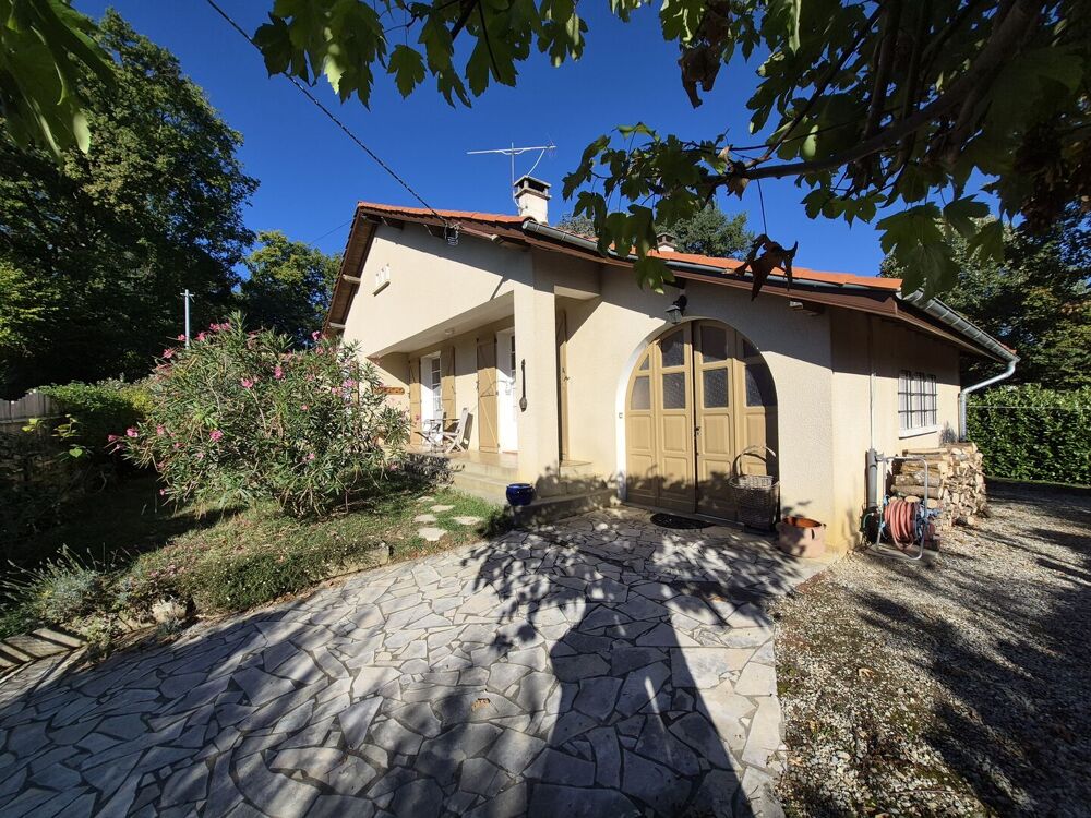 Vente Maison À vendre, Castelnau-Magnoac (Hautes-Pyrénées) : maison de plain-pied, 3 chambres, garage et jardin de 998m², emplacement au calm Castelnau magnoac