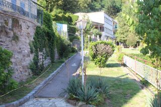  Immeuble  vendre 12 pices 300 m