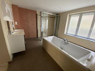  Immeuble  vendre 5 pices 132 m