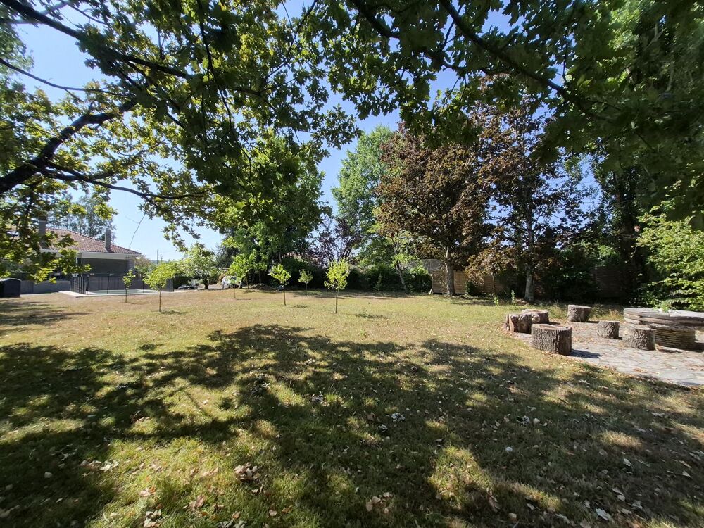 Vente Maison À vendre, Trie-sur-Baïse, Hautes-Pyrénées : Belle villa rénovée comprenant 4 chambres, atelier, garage, des terrasses et une pis Trie sur baise