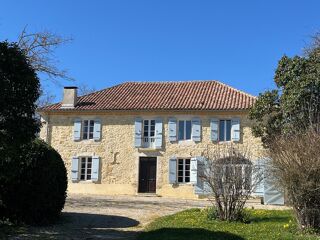  Maison à vendre 10 pièces 393 m²