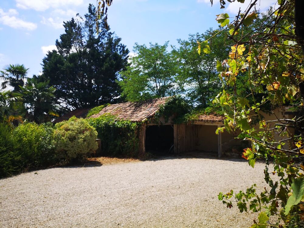 Vente Maison À vendre en exclusivité près de Marciac, Gers : superbe maison gasconne de 4 chambres, offrant une vue magnifique et située au c Troncens
