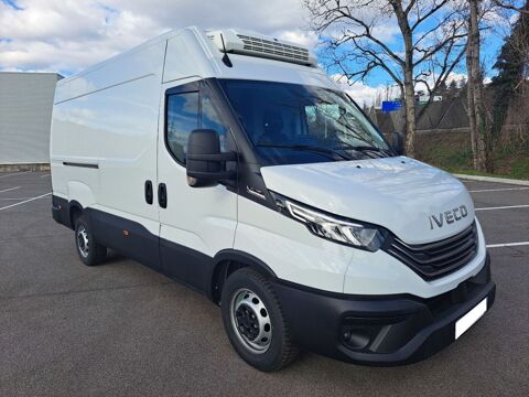 Iveco Daily 35S18 A8 180CV 3L FOURGON L3H2 8.7M3 2025 occasion Chanas 38150