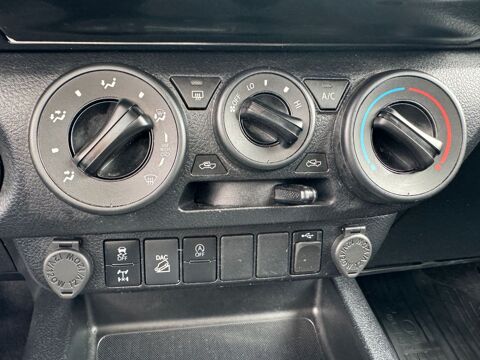 Hilux 2.4 D-4D X-TRA 150 Legende Benne 4WD 2021 occasion 38150 Chanas