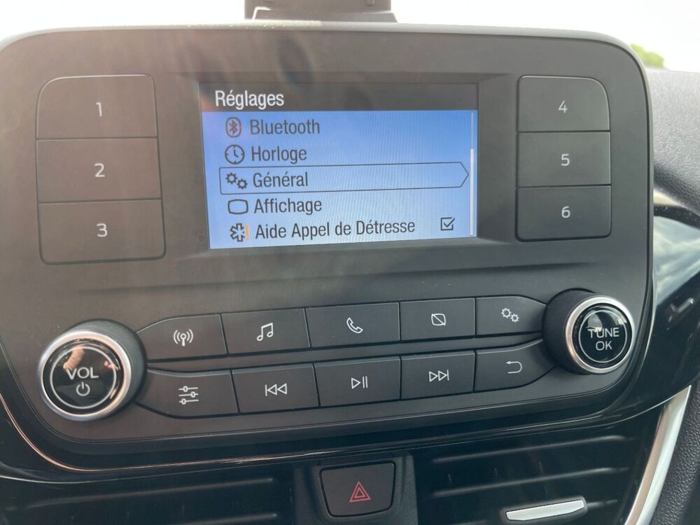 Fiesta ESSENTIAL 1.1L 85cv 5p 2018 occasion 07430 Saint-Cyr