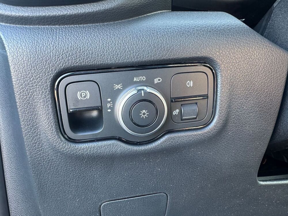 Vito 116 CDI LONG SELECT 9G-TRONIC 2026 occasion 38150 Chanas