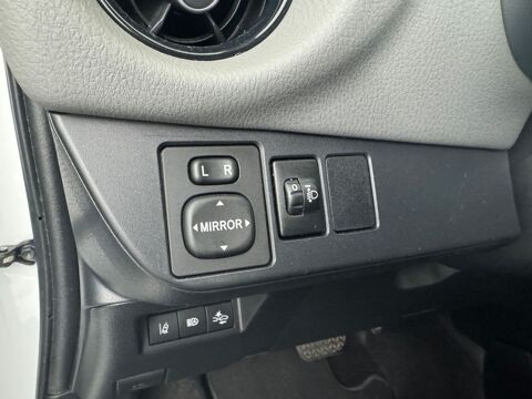 Yaris Hybride 100h France Business 2019 occasion 69780 Mions