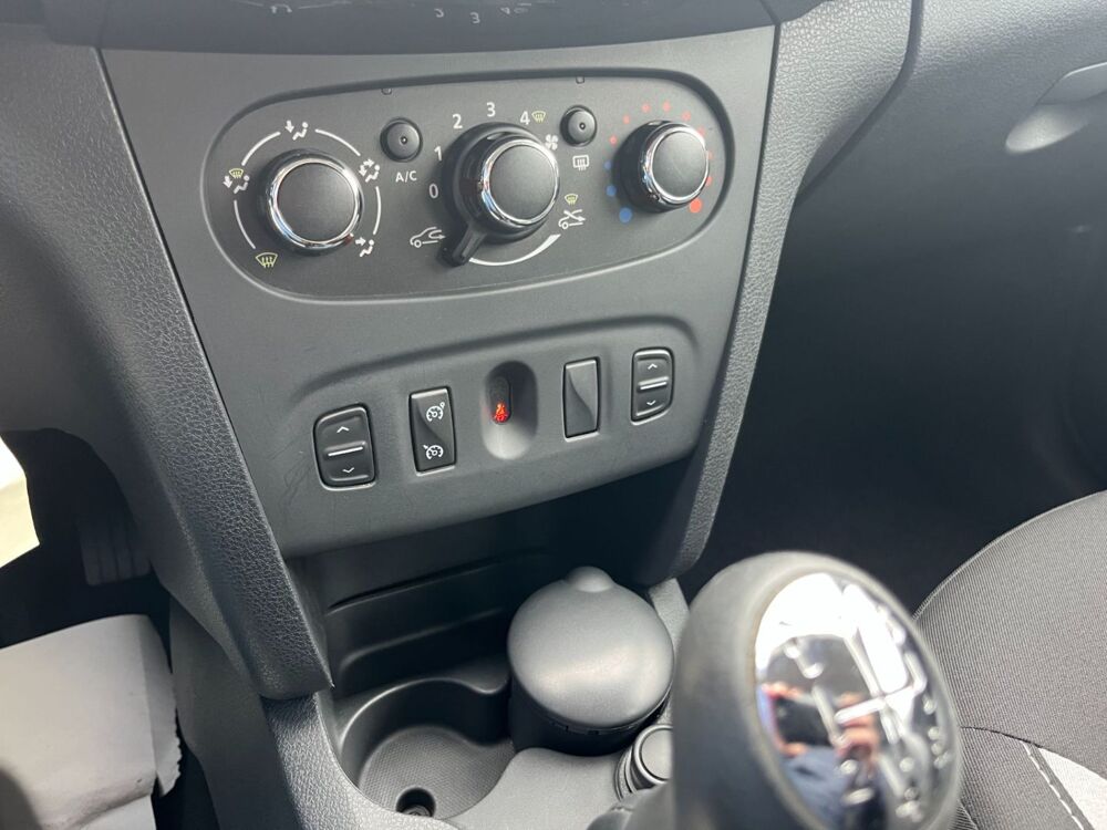 Sandero Stepway dCi 90ch eco2 2016 occasion 07430 Saint-Cyr