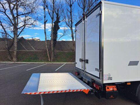 Daily 35C18 A8 180CV 3L CAISSE HAYON 14.8M3 2026 occasion 38150 Chanas