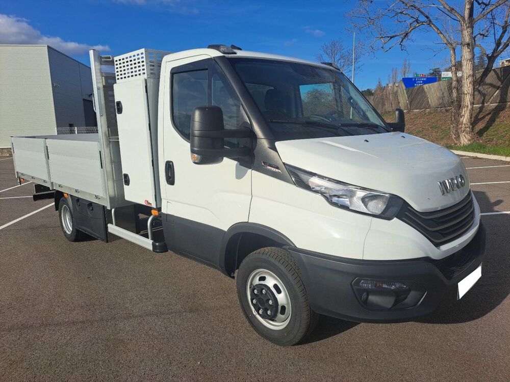 Daily 35C18 PLATEAU 180CV 3L 2025 occasion 38150 Chanas