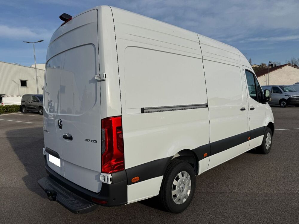 Sprinter 317 CDI 37 3.5T PRO 9G-TRONIC 2026 occasion 69780 Mions