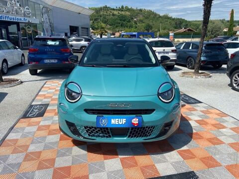 600 1.2 145 Hybrid AUTOMATIQUE LA PRIMA Toit Noir 2026 occasion 81380 Lescure-d'Albigeois