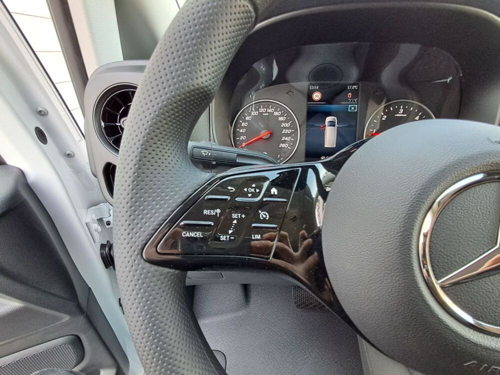 Vito 114 CDI LONG PRO 9G-TRONIC 2026 occasion 38150 Chanas