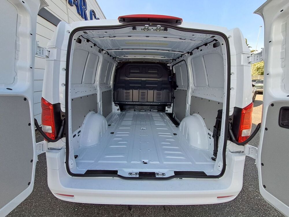 Vito 114 CDI LONG PRO 9G-TRONIC 2026 occasion 38150 Chanas