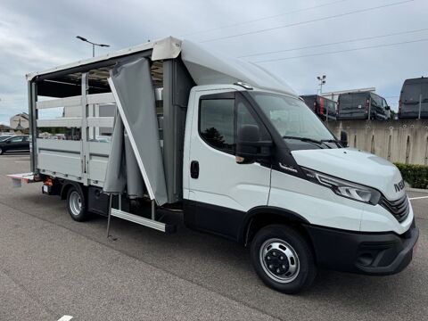Daily 35C18 A8 180CV 3L BACHE TOIT REHAUSSABLE PAR VERRINS HYDRAUL 2026 occasion 69780 Mions