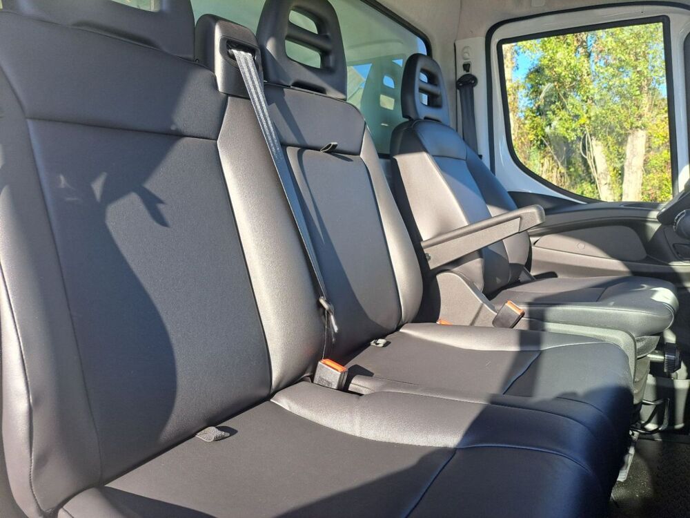 Daily 35C18 180CV 3L CAISSE PRIMEUR ISOLE HAYON 2026 occasion 38150 Chanas