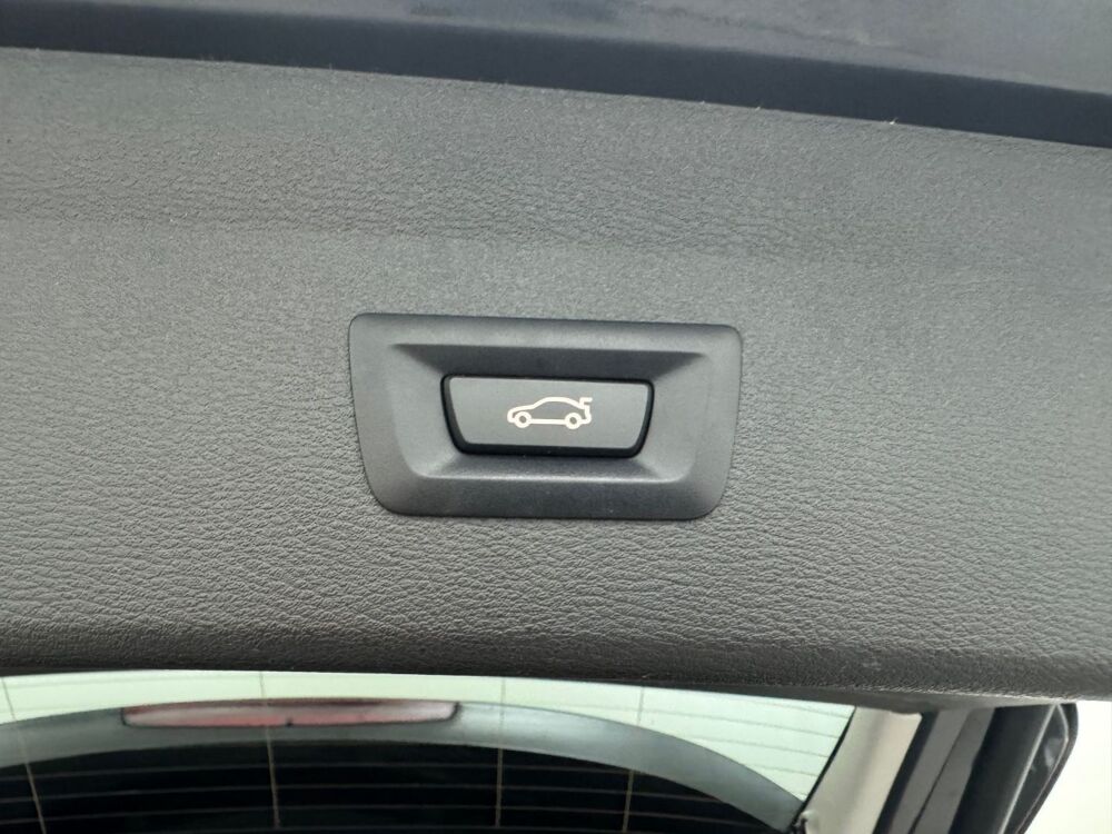 X1 sDrive 16d 116 Lounge BVA 2022 occasion 69780 Mions