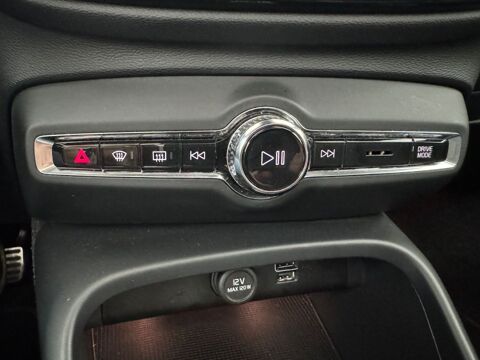 XC40 T5 Recharge 180+82 R-Design DCT7 2020 occasion 69780 Mions