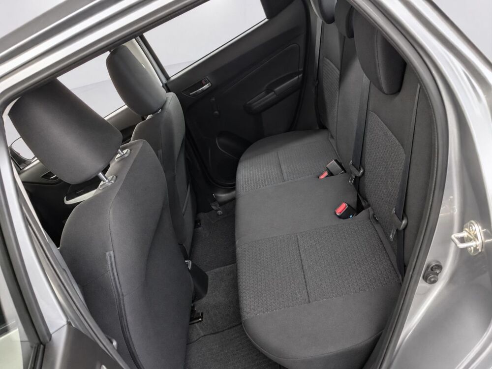 Swift 1.2 Dualjet Hybrid Privil&Atilde;&uml;ge Auto CVT 2021 occasion 38150 Chanas