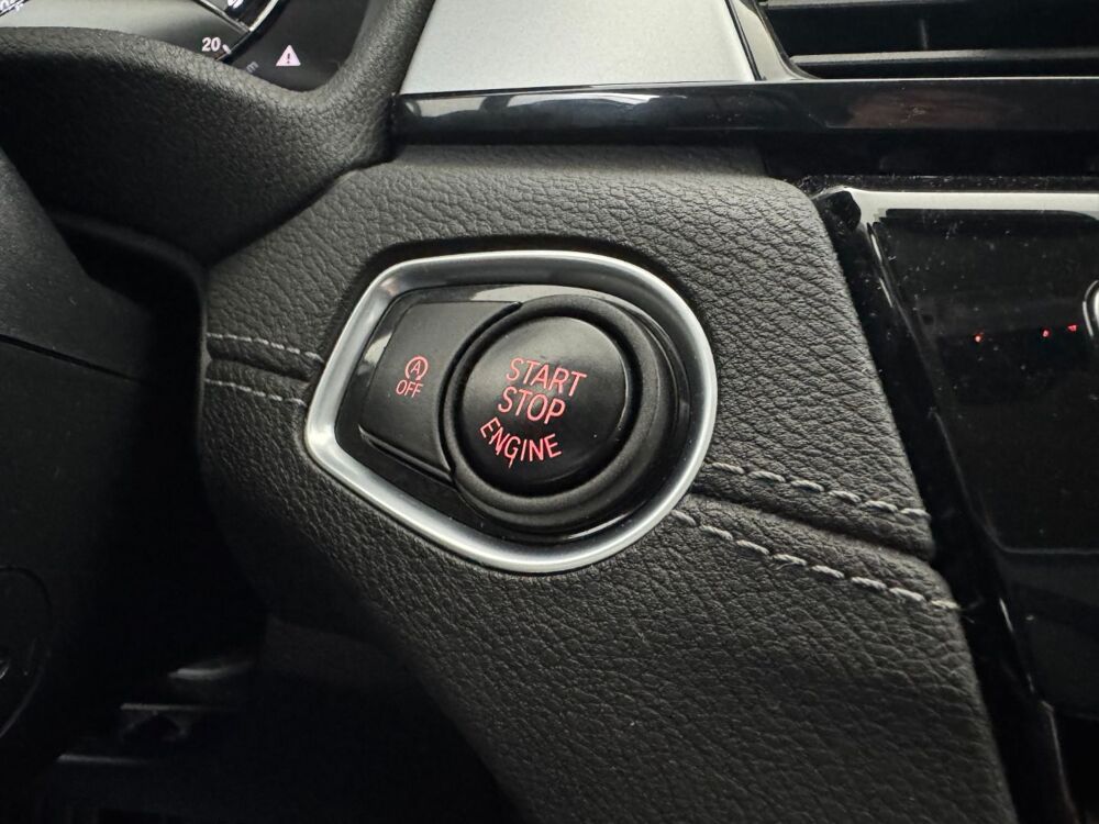 X2 sDrive 18d 150 LOUNGE BVA8 2019 occasion 69780 Mions