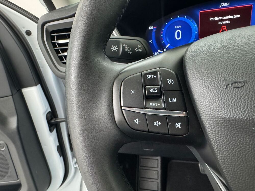 Kuga 2.5 Duratec 190 PHEV Cool&Connect Powershift 2023 occasion 69780 Mions