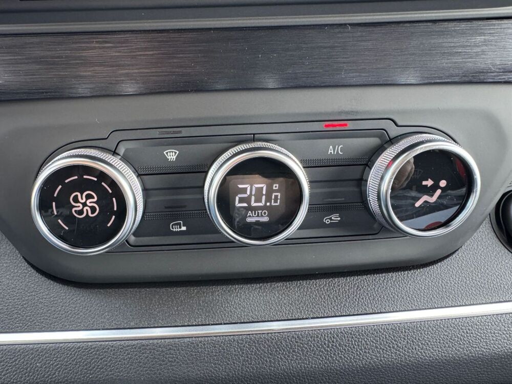 Trafic L1H1 3T BLUE DCI 170 BVA9 EXCLUSIVE 2026 occasion 69780 Mions