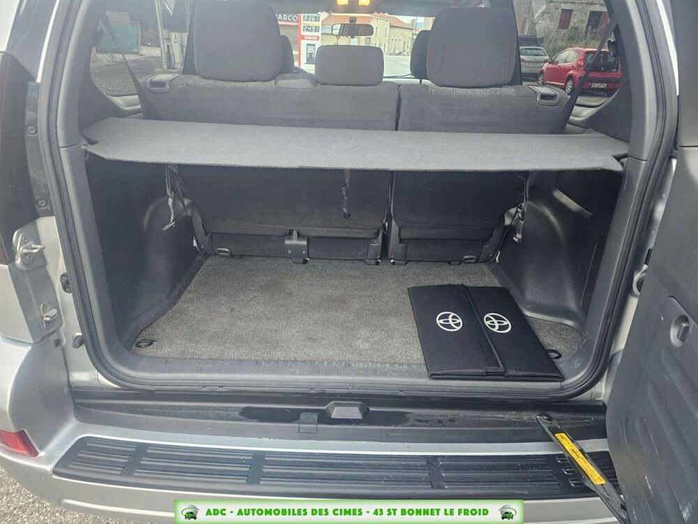 Land Cruiser KDJ125 3.0D-4D 166CH VX 3PTES BV6 2006 occasion 43290 Saint-Bonnet-le-Froid