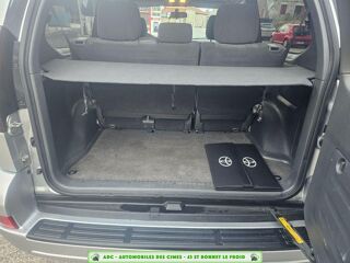 Land Cruiser KDJ125 3.0D-4D 166CH VX 3PTES BV6 2006 occasion 43290 Saint-Bonnet-le-Froid